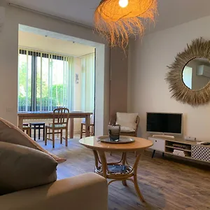 Appartement Un Havre De Paix Proche Du Centre Et Des Plages, Cavalaire-sur-Mer
