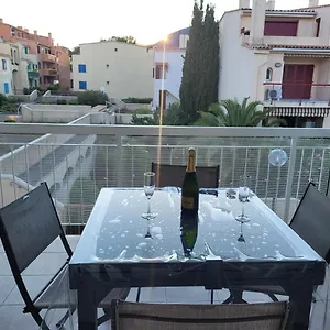 Appartement Superbe T2 En Centre Au Calme à Deux Pas Du Marché, Cavalaire-sur-Mer