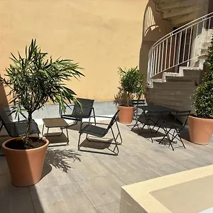 Appartement Spacieux Avec Patio En Centre, Cavalaire-sur-Mer