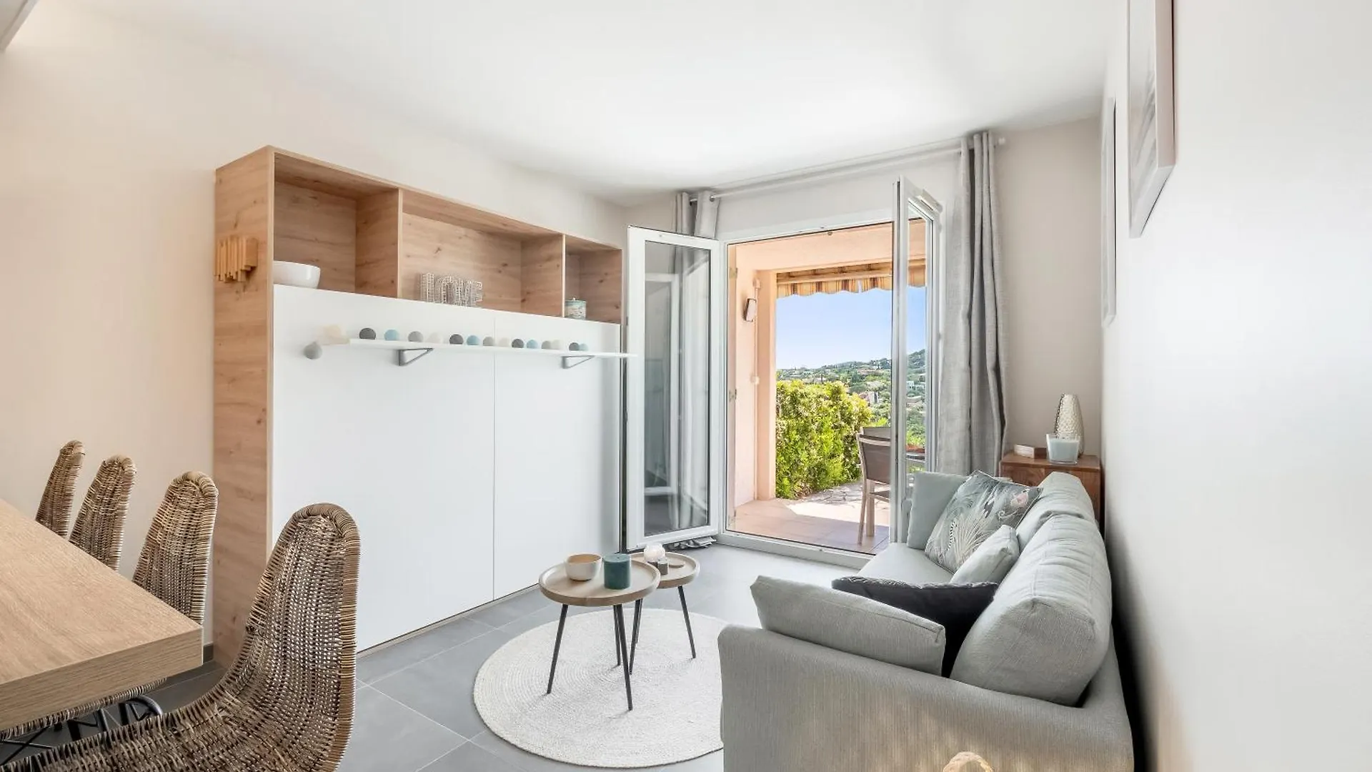 L'Amarre, Magnifique Vue - Hauteurs De Cavalaire Apartment